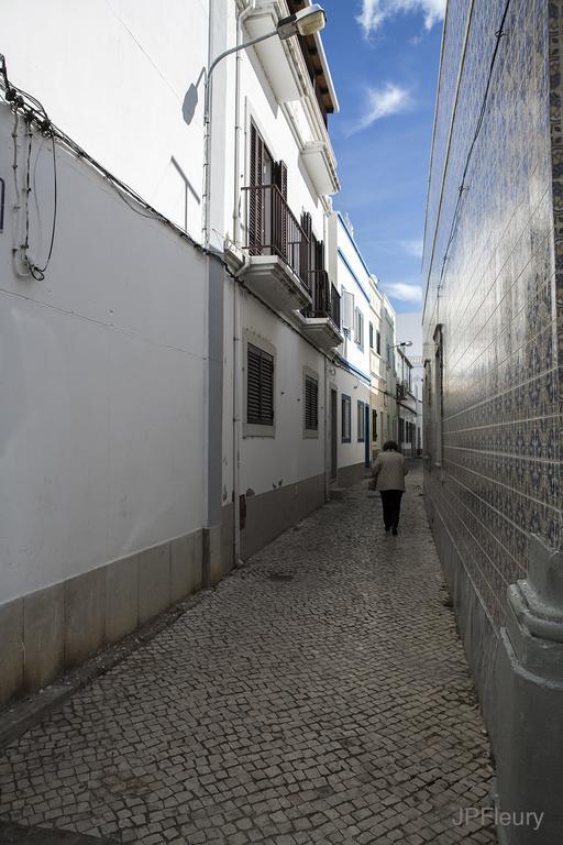 Entrecubos Guesthouse Olhão Dış mekan fotoğraf