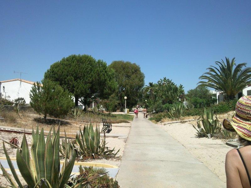 Entrecubos Guesthouse Olhão Dış mekan fotoğraf