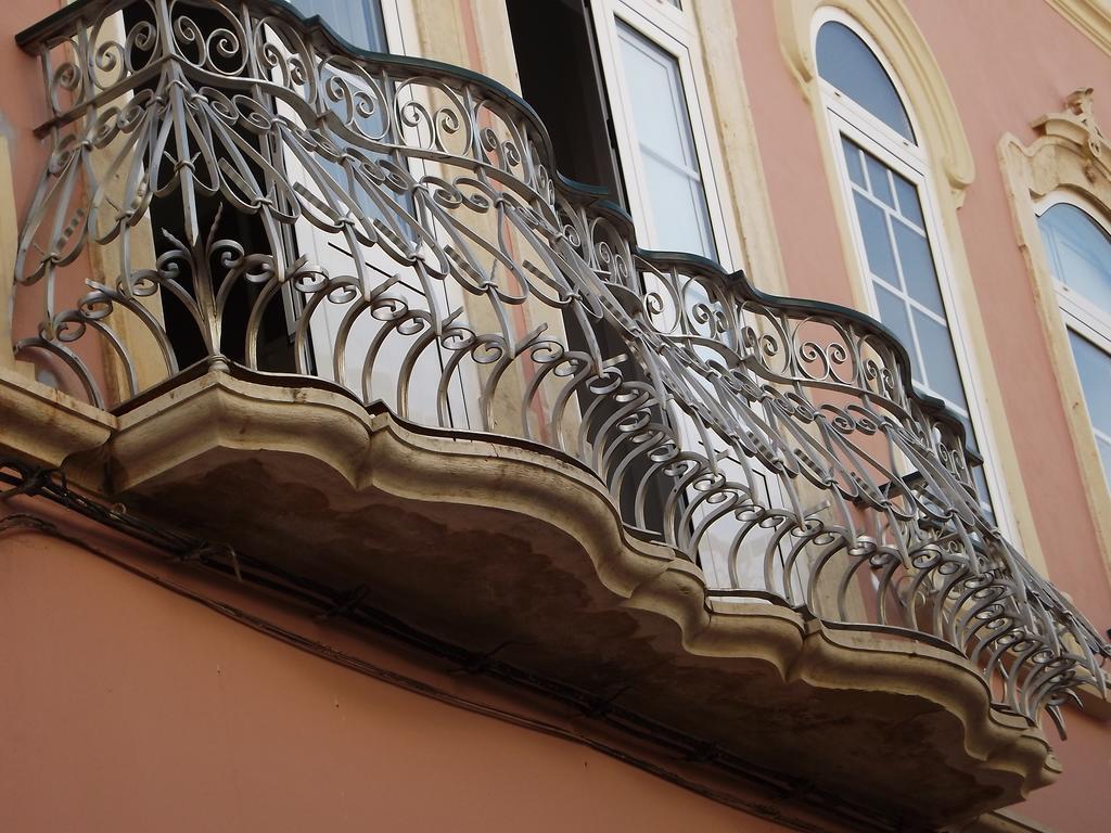 Entrecubos Guesthouse Olhão Dış mekan fotoğraf