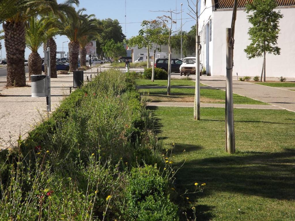 Entrecubos Guesthouse Olhão Dış mekan fotoğraf