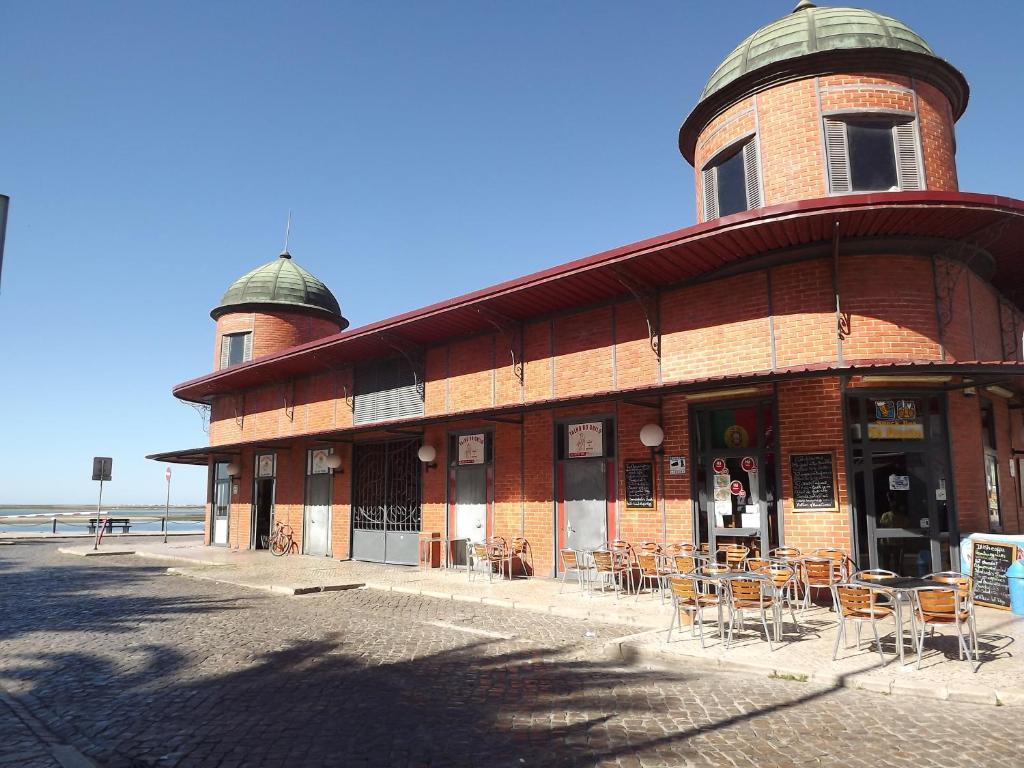 Entrecubos Guesthouse Olhão Dış mekan fotoğraf