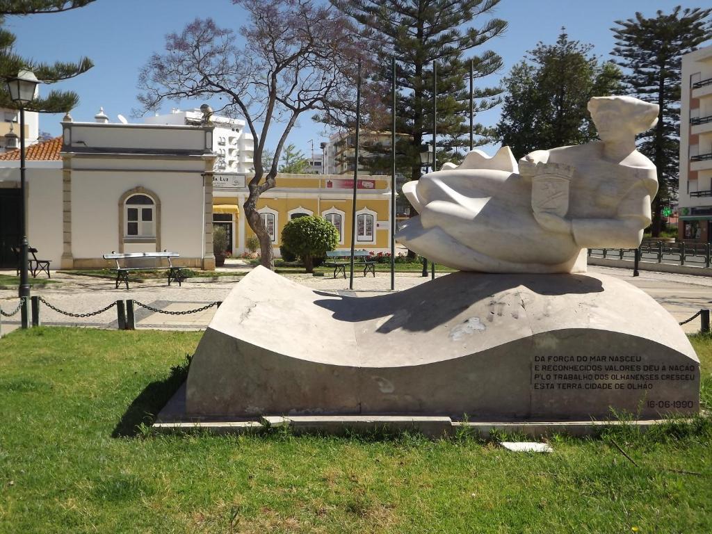 Entrecubos Guesthouse Olhão Dış mekan fotoğraf