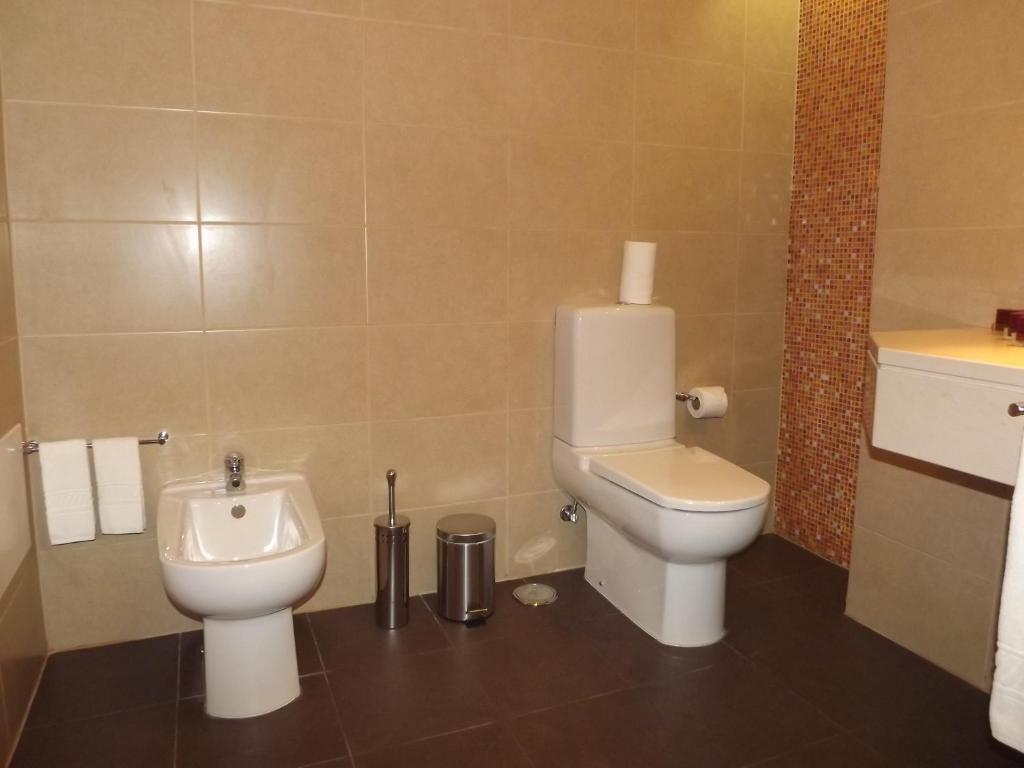 Entrecubos Guesthouse Olhão Oda fotoğraf