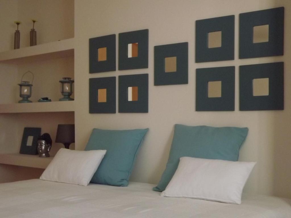 Entrecubos Guesthouse Olhão Oda fotoğraf